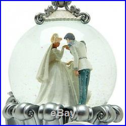 Disney Cinderella Wedding Carriage Snow Globe, Disneyland Paris Original N2096