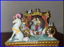 Disney Cinderella and Prince Charming Carriage Musical Snow Globe Disney Cinderella and Prince Charming Carriage Musical Snow Globe