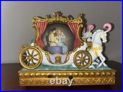 Disney Cinderella and Prince Charming Carriage Musical Snow Globe Disney Cinderella and Prince Charming Carriage Musical Snow Globe