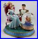 Disney_Cinderella_and_Prince_with_Gus_and_Jaq_Musical_Water_Snow_Globe_01_vfvd