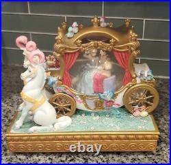 Disney Cinderella carriage snow globe