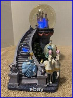 Disney Cinderella's Dream Of The Ball Snowglobe