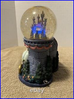 Disney Cinderella's Dream Of The Ball Snowglobe