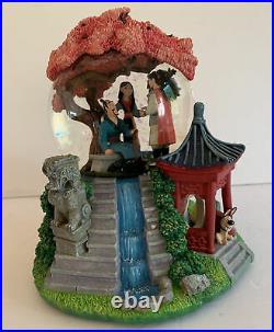 Disney Classic Snowglobe Globel Mulan Reflection Music Box Mushu Shang