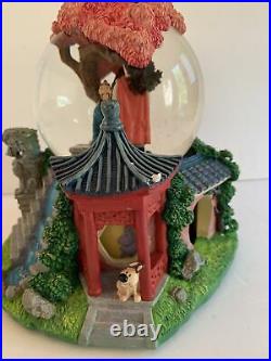 Disney Classic Snowglobe Globel Mulan Reflection Music Box Mushu Shang