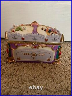 Disney Deluxe Sleeping Beauty musical jewelry box-RARE