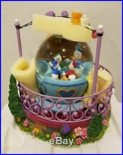 Disney Donald Disneyland Teacup Ride Musical Snowglobe Tea Party Snow Globe NEW
