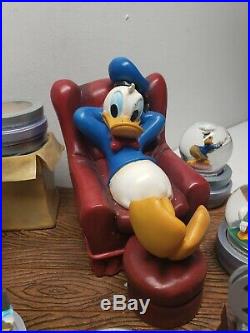Disney Donald Duck Retired Through The Year's Mini Snow Globe Theater Set #22296