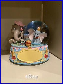 Disney Dumbo 25th Anniversary Musical Snowglobe Snow Globe