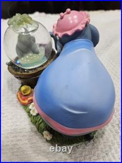 Disney Dumbo And Mother Globe