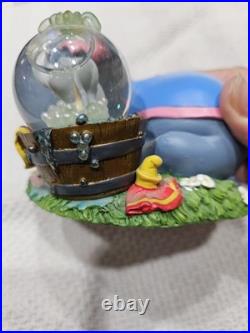 Disney Dumbo And Mother Globe