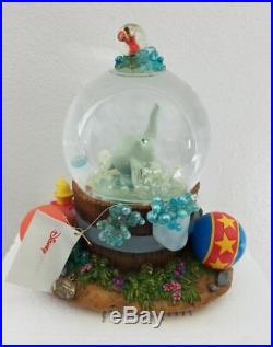 Disney Dumbo Bubble Bath Musical Snowglobe Water Snow Globe Collectible New RARE