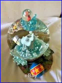 Disney Dumbo Takes a Bubble Bath Snow Globe Plays Rock a Bye Baby