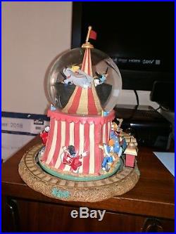 Disney Dumbo musical snow globe Rare