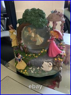 Disney Enchanted Garden Princess Snow Globe Read Description Disney Enchanted Garden Princess Snow Globe Read Description