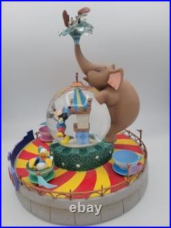 Disney Fab 5 at Disneyland Music Box Water Snow Globe Spinning Teacups