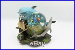 Disney Finding Nemo Fish Are Friends Snow globe New Defective