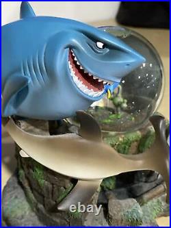 Disney Finding Nemo Snow Globe (Dory and 3 sharks)Rare