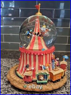 Disney Flying Dumbo With Train Snow Globe Plays Casey Junior Tune New In Box