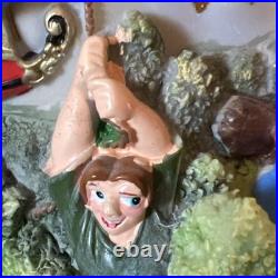 Disney Four Parks One World Monorail Musical Snow Globe Plays Zip-a-dee-doo-dah