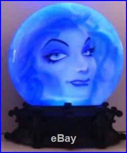 Disney Haunted Mansion Madame Leota Disk Snow Globe Lights Up withraining bats NIB