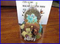 Disney Haunted Mansion Musical Snowglobe Grin Grinning Ghosts Musical & lights