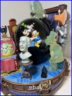 Disney Haunted Mansion musical snowglobe Mickey, Goofy, Donald