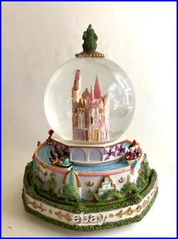 Disney It's a Small World Musical Snow Globe Retired Rare (FLAW See Photo/Notes)