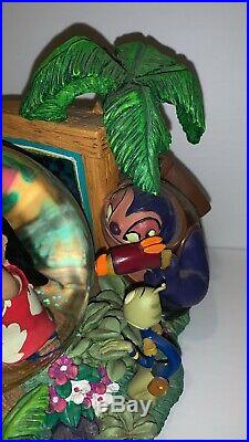 Disney Lilo & Stitch Aloha Animal Rescue Snowglobe Mint Rare