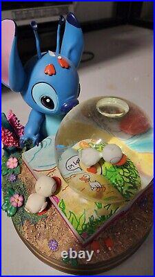 Disney Lilo & Stitch Ducks Ugly Ducklings Musical Snow Globe Snowglobe