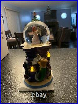 Disney Little Mermaid Ariel & Prince Eric Dancing Pedestal Snowglobe