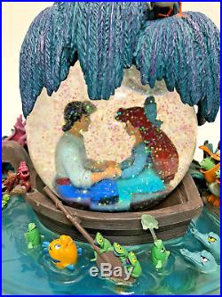 Disney Little Mermaid Kiss the Girl Snowglobe Ariel