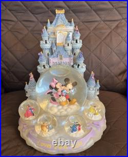 Disney Love's First Kiss Snow Globe New in Box-Lilo & Stitch, Lady & The Tramp