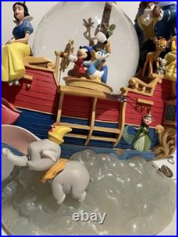 Disney Magical Gathering Ship A Whole New World Musical Snow Globe READ Disney Magical Gathering Ship A Whole New World Musical Snow Globe READ