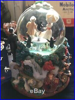 Disney Mary Poppins Let's Go Fly A Kite Animated Musical Water Snow Globe Vtg