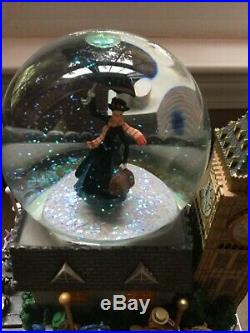 Disney Mary Poppins Snow Globe