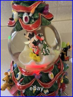 Disney Mickey And Friends Radko Holiday Snow-globe #95693