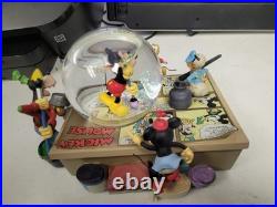 Disney Mickey& Friends Comic Strip Artists Mickey Mouse March Snow Globe RARE