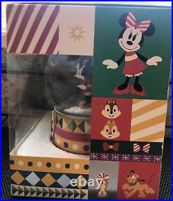 Disney Mickey Minnie Mouse 2018 Exclusive Snow Globe Holiday Dome Christmas NEW