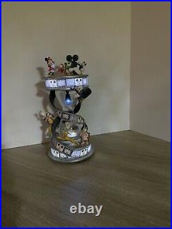 Disney Mickey Mouse & Friends Fab 5 Movie Film Lighted Hourglass Snowglobe withbox
