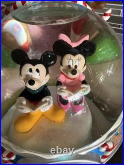 Disney Micky And Friends Deck The Halls Gingerbread House Snow-Globe Rare