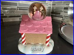 Disney Micky And Friends Deck The Halls Gingerbread House Snow-Globe Rare