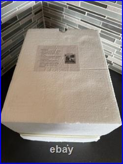 Disney Micky And Friends Deck The Halls Gingerbread House Snow-Globe Rare