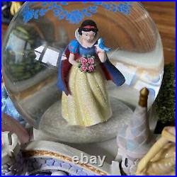 Disney Multi Princess Once Upon A Dream Musical Snow Globe vintage