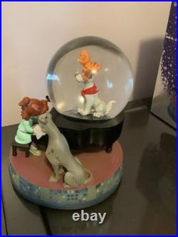 Disney Oliver and Company Music Box Snow Globe with box