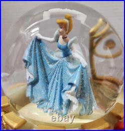 Disney Park Princess Club Staircase Musical Snowglobe