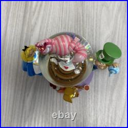 Disney Parks Exclusive Alice in Wonderland Spinning Tea Cup Snow Globe Boxed. PB