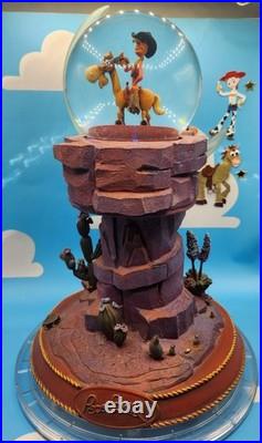 Disney Pecos Bill And Widowmaker Pedestal Snow Globe And Music Box