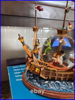 Disney Peter Pan Captain Hook Pirate Ship You Can Fly Musical Snow Globe