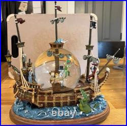 Disney Peter Pan Captain Hook Pirate Ship You Can Fly Musical Snow Globe